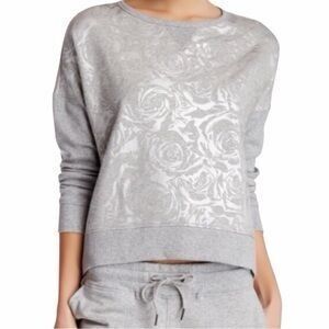 BETSEY JOHNSON PERFORMANCE Women’s Gray Silver Foil Rose Sweatshirt Size XL